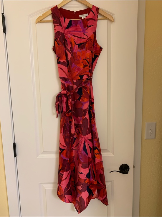London Times Dresses & Skirts - London Times Pink & Red Floral Tie-Waist Maxi Dress